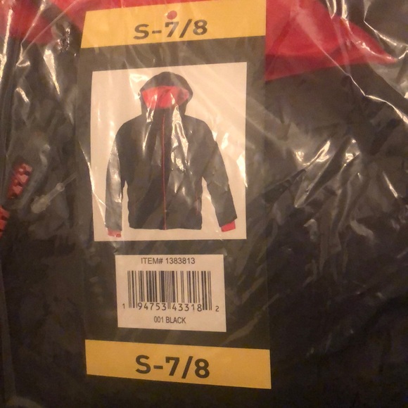 NWT Spyder Boy's Puffer Jacket - Picture 7 of 10